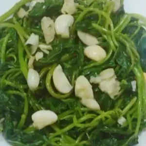 10 Molokai Purple Sweet Potato Slips - Organic Living Plants for Edible Garden - Image 5