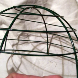 Set of 2 Green Wire Hanging Baskets – 10-inch Round Planters for Flowers & Plants – Indoor/Outdoor - Image 2