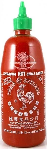 Sriracha Hot Chili Sauce 28 oz Bottle - Flavorful Meal Condiment - Image 1