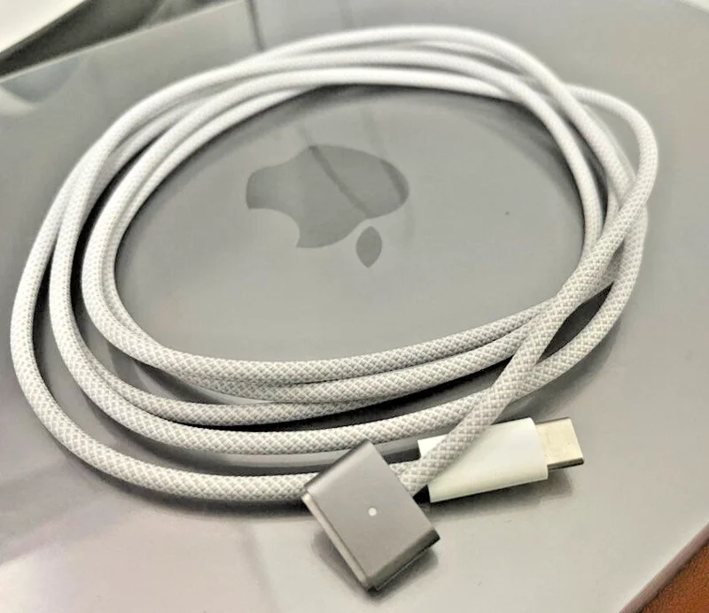 Used Apple MacBook Air M2 MagSafe 3 Charging Cable - Gray, 2m Power Cable - Image 1