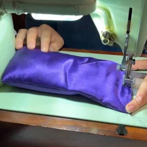 Lavender Eye Pillow - Aromatherapy Spa/Yoga Eye Mask - Organic Flaxseeds - 10 oz - Image 9